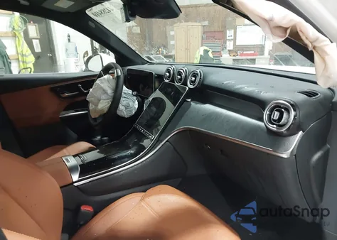 2026 Mercedes-Benz Glc 350E 4Matic from USA, damaged, VIN W1NKM5GB2TF433301